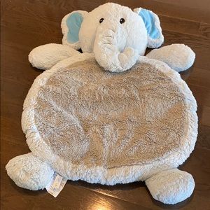 Elephant play mat